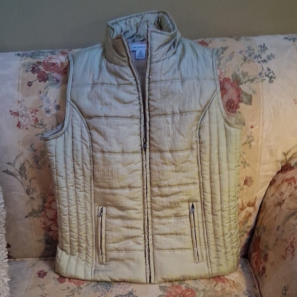 Liz Claiborne Light Tan Quilted Vest